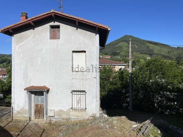 Chalet, Zumarraga