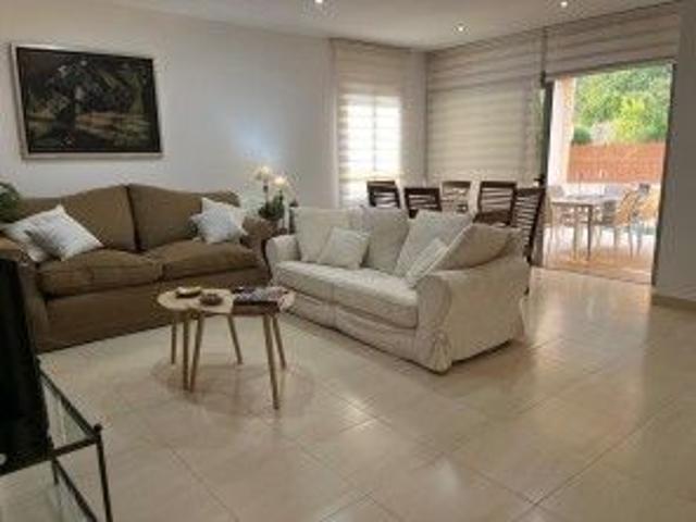 Chalet/casa independiente en alquiler en Playa