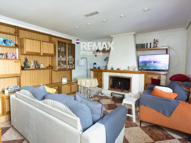 Chalets Independientes en venta. San Miguel de Salinas