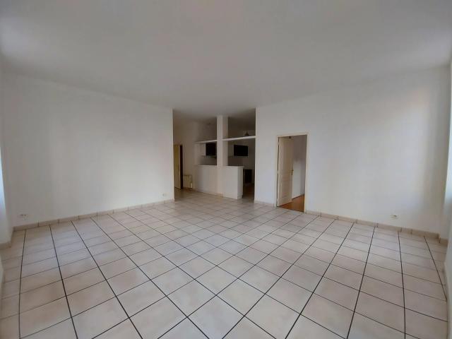 CHALON CENTRE T4