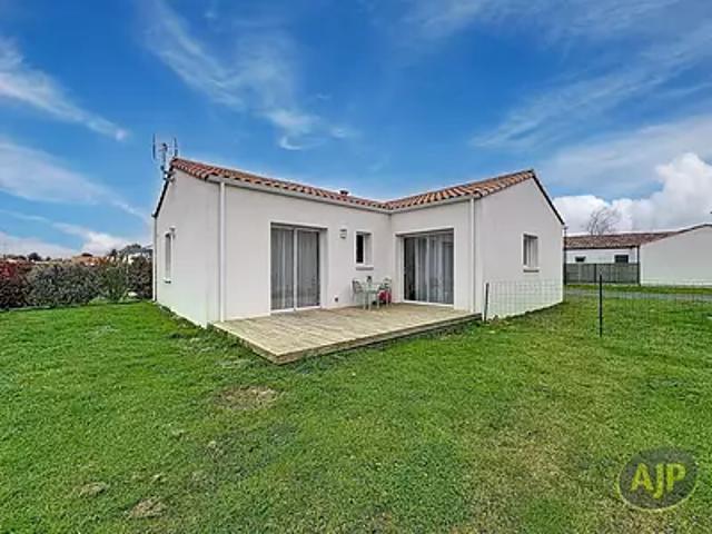 Challans 85300 Achat / Vente maison 3 pièces t3 au dernier étage