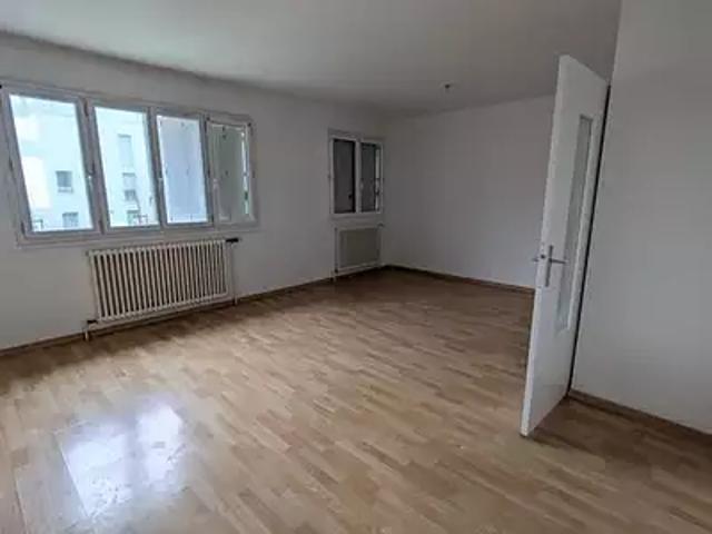 Challans 85300 Achat / Vente maison 4 pièces t4