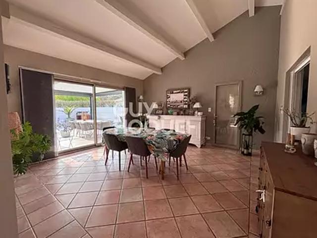 Challans 85300 Achat / Vente maison 5 pièces t5 au dernier étage