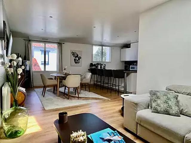 Challans 85300 Achat / Vente maison 5 pièces t5 au dernier étage