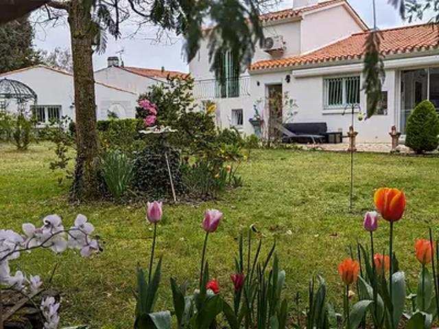 Challans 85300 Achat / Vente maison 6 pièces t6 au dernier étage