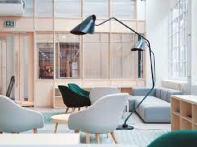 CHALLANS 85 Bureaux professionnels à vendre de 145m2, emplacement stratégique
