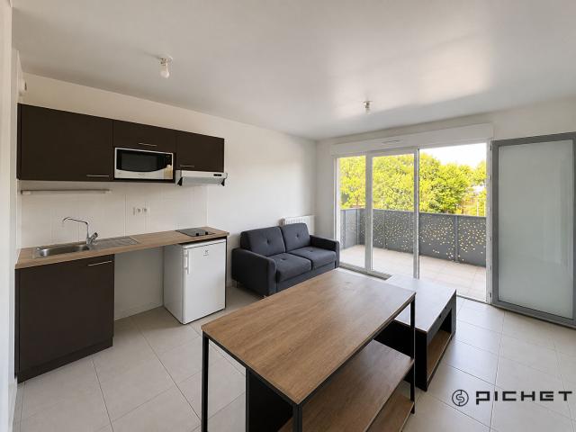 CHALLANS APPARTEMENT T2 RECENT