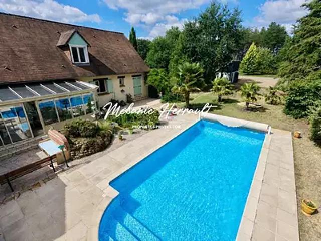 Challes 72250 Achat / Vente maison 9 pièces t9 piscine jardin
