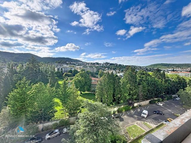 Chamalières Proche de tout T2 avec vue magnifique
