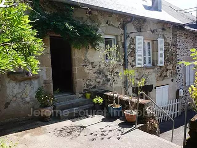 Chamboulive 19450 Location maison 3 pièces t3