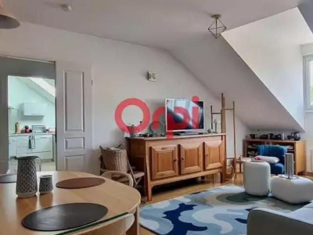 Chambourcy 78240 Achat / Vente appartement 4 pièces t4 au dernier étage cave