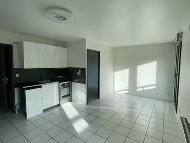 Chambéry 73000 Achat / Vente appartement 2 pièces t2 cave balcon