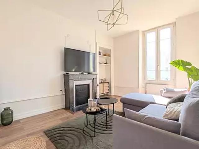 Chambéry 73000 Achat / Vente appartement 2 pièces t2 cave