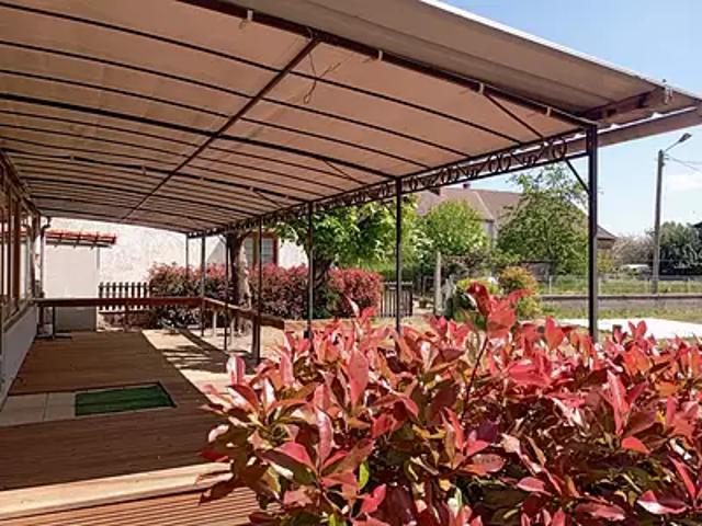 Chambilly 71110 Achat / Vente maison 8 pièces t8 au dernier étage terrasse