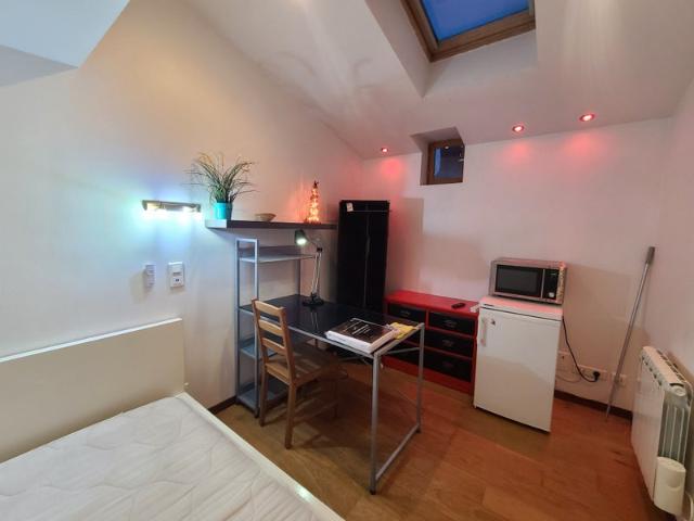 Chambre1 Meublée, Tout inclus, avec Wifi