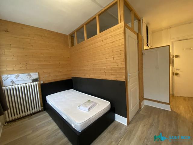 CHAMBRE MEUBLE CENTRE VILLE