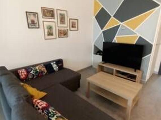 chambre meublé en coloc dans maison avec jardin