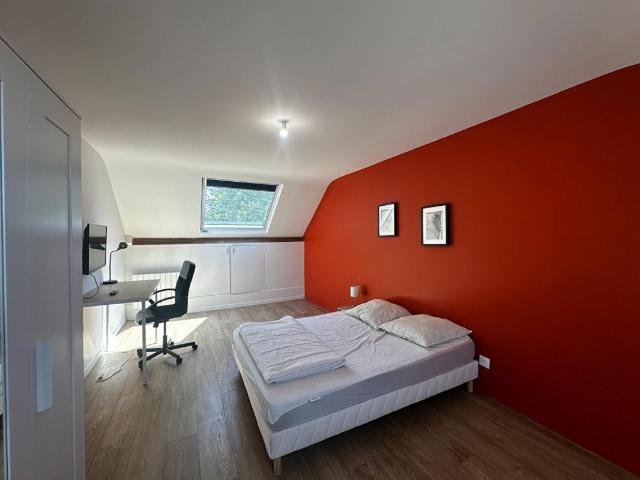 CHAMBRE MEUBLÉE 12 m2