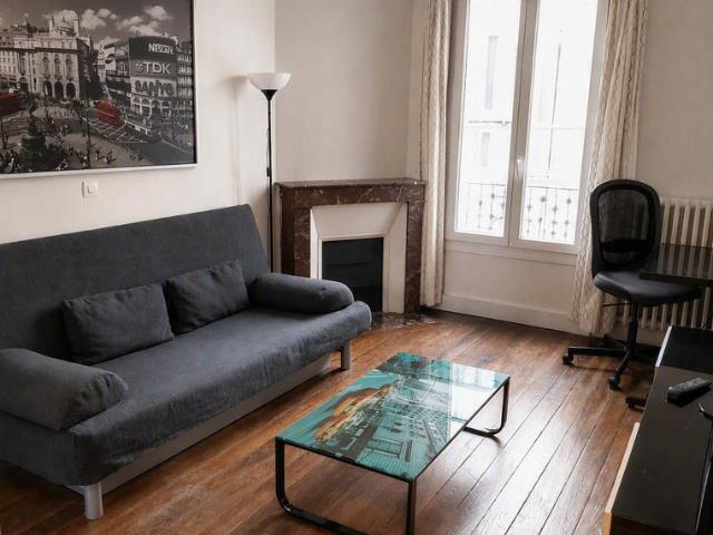 chambre meublée 14 m² en colocation Courbevoie