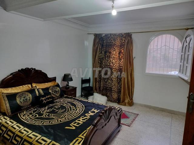 Chambre meublée à louer pour étudiante