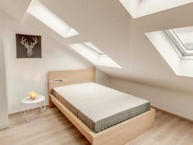 CHAMBRE MEUBLÉE À LOUER POUR JEUNE TRAVAILLEUR