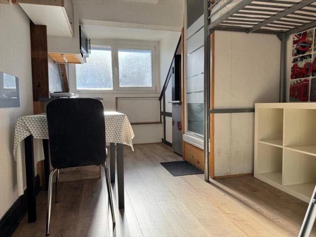 CHAMBRE MEUBLEE avec stationnement Quartier Clémenceau / Butt