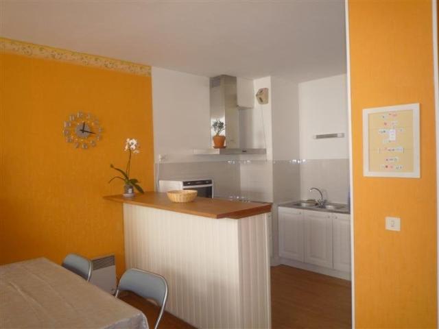 CHAMBRE MEUBLEE Bel appartement rénové