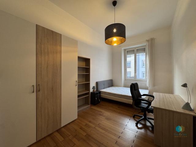 Chambre meublée dans T5 Quartier Gare / Musée d'art moderne