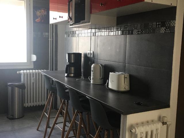 Chambre meublée dans Colocation