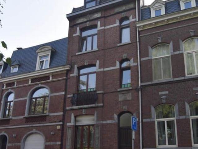 Chambre meublée de 13 m² à louer dans le centre de Liège