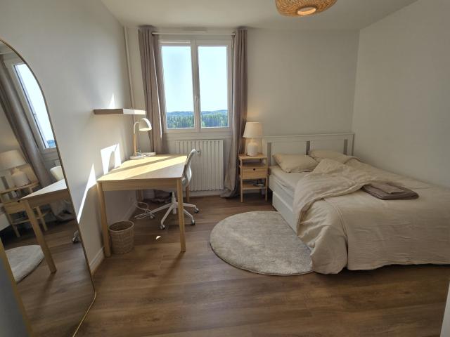 chambre meublée de 9.70 en colocation COMPIEGNE