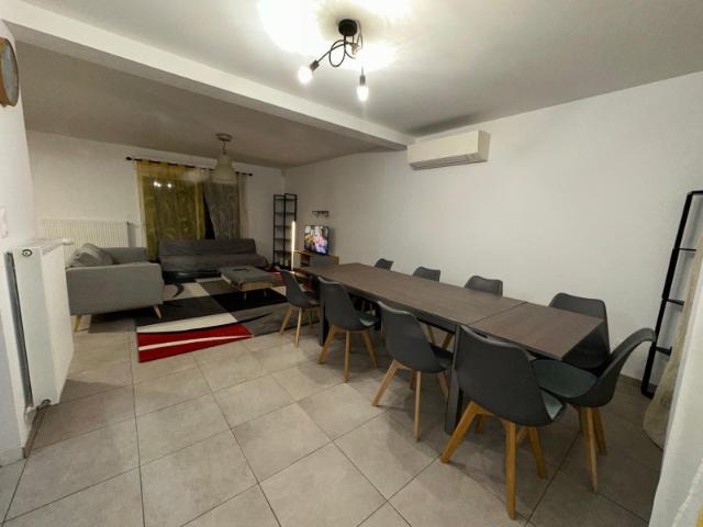 Chambre meublée en coloc Maison 140m² jardin