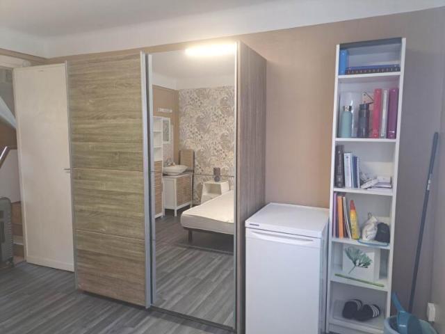 Chambre meublée pour étudiant ligne 1