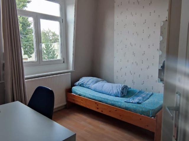 chambre meublée uniquement étudiant e