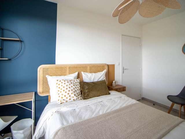 Chambre atypique de 10 m² à louer proche Lyon LYO29
