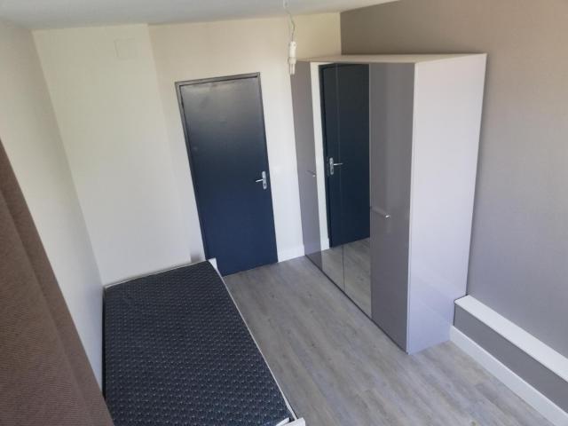Chambre avec sa salle de bain privative