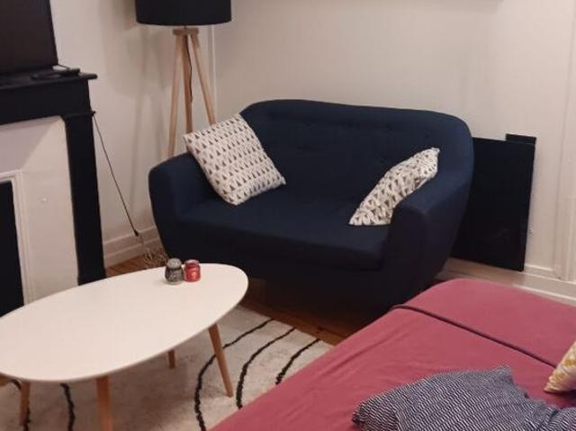 CHAMBRE AVEC SALLE DE BAIN PRIVATIVE EN COLOCATION CENTRE VILLE