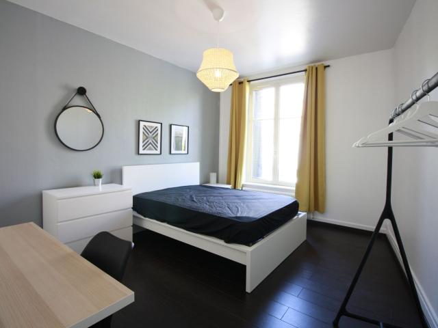 chambre avec salle d'eau privative de 15 m2