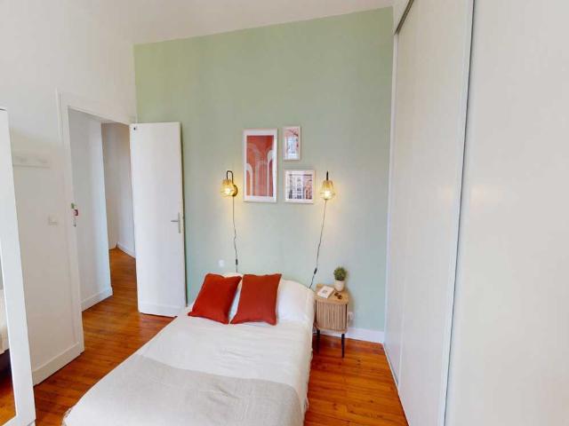 Chambre à Bordeaux Rue Du Jardin Public