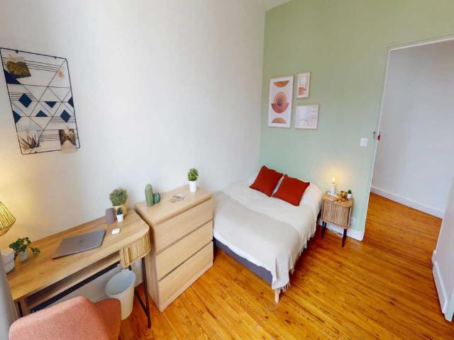 Chambre in Bordeaux Rue Du Jardin Public