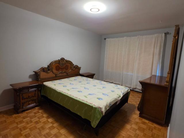 Chambre à Louer Court Terme 11802 Avenue P.M.Favier, Montréal Nord Montréal 5 photos | Logis Québec