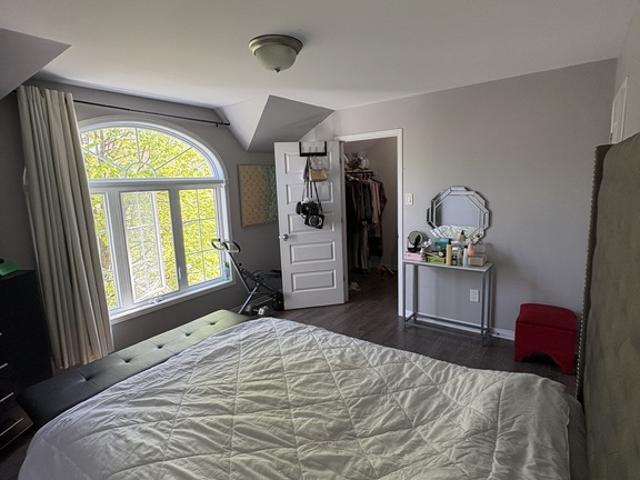 Chambre à Louer Court Terme Chemin eardldy, Aylmer Gatineau 5 photos | Logis Québec