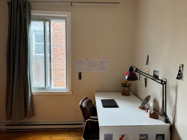 Chambre à Louer Court Terme Avenue de Darlington, Côte des Neiges/Notre Dame de Grâce Montréal 8 photos | Logis Québec
