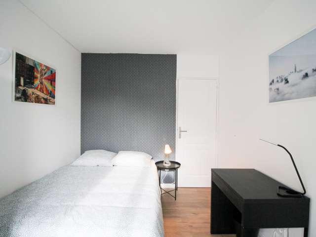 Chambre à louer à Victor Hugo République, Paris