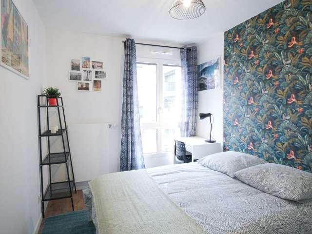 Chambre à louer à Victor Hugo République, Paris