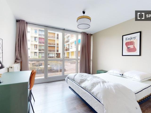 Chambre à louer à Bézons, Paris