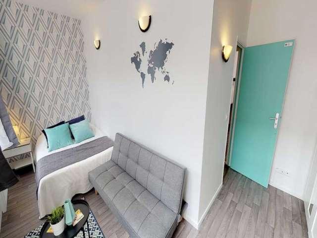 Chambre à louer à Moulins, Lille