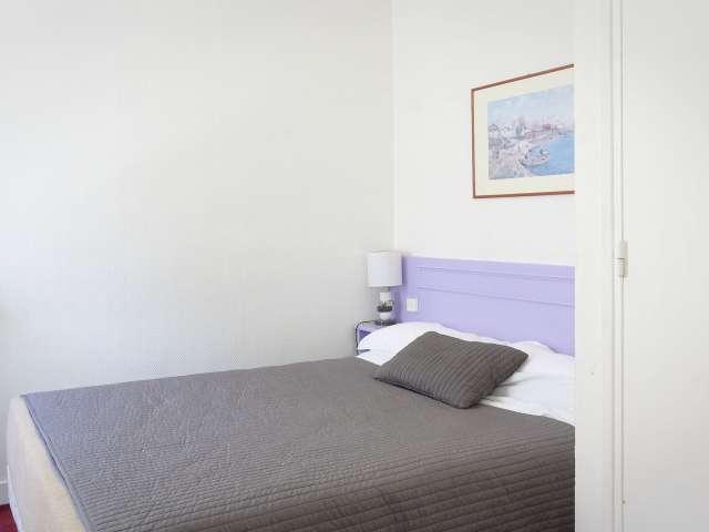 Chambre à louer à Paris, charges comprises