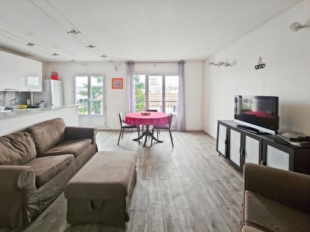 CHAMBRE à louer au pied de la gare MASSY PALAISEAU