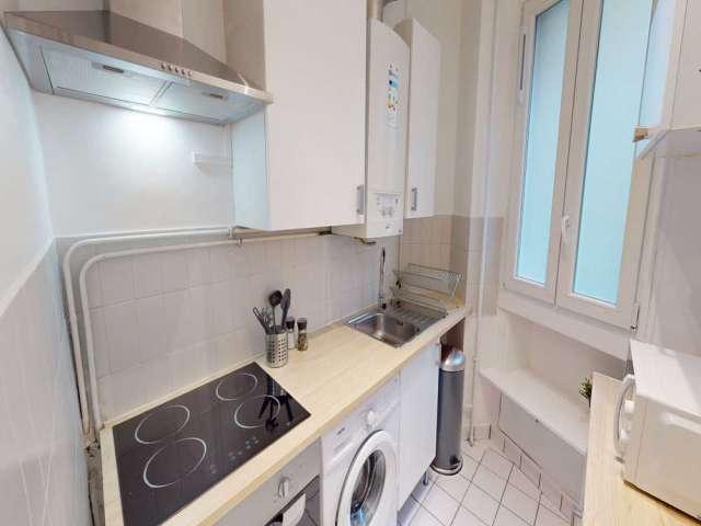 Chambre à louer dans un appartement de 4 chambres à Secrétan, Paris